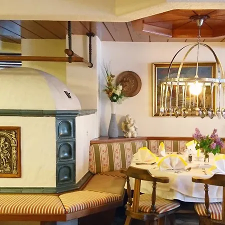 Familiengut Ertlhof 3* Seeboden